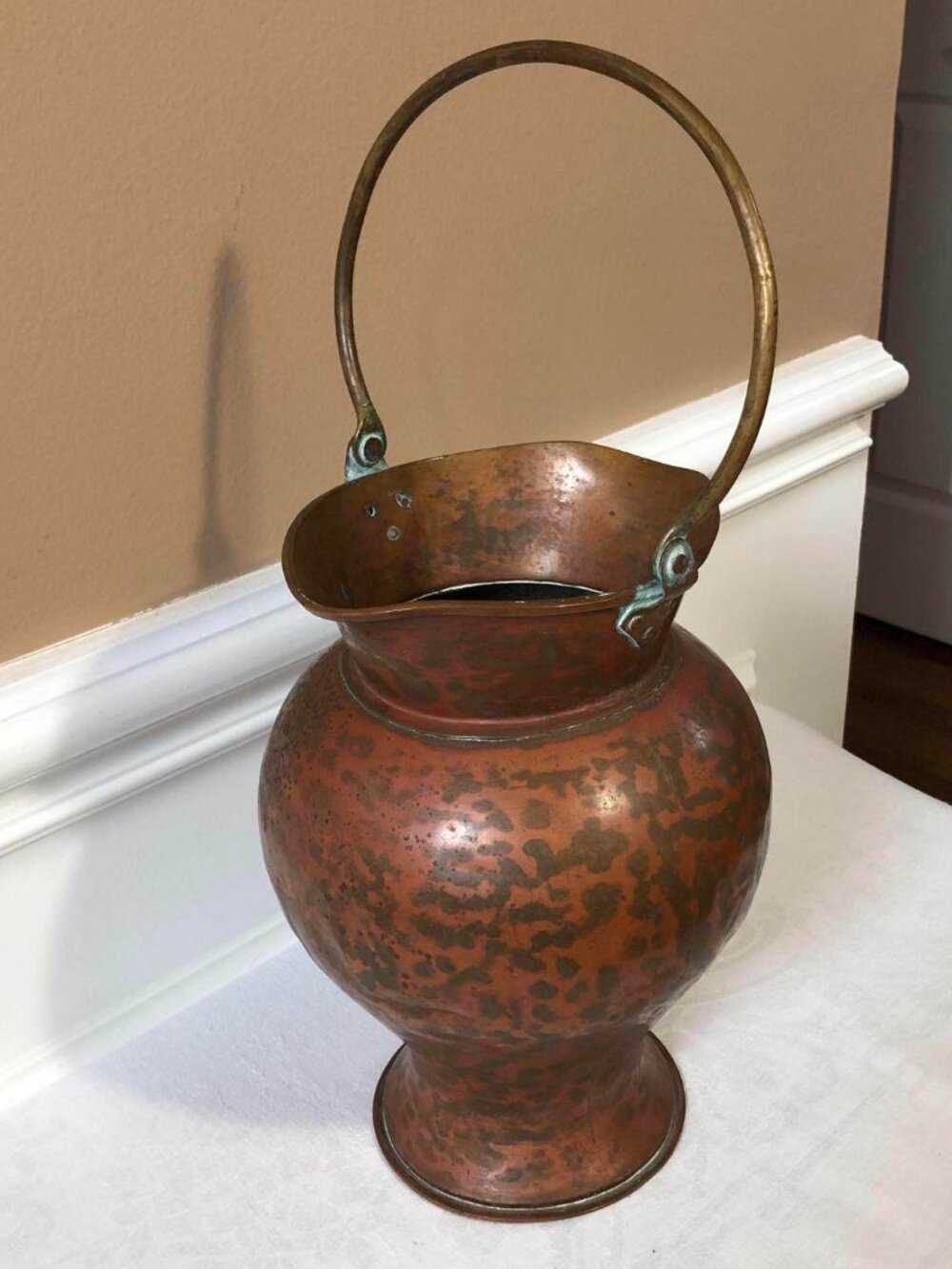 Hammered copper double spout vessel